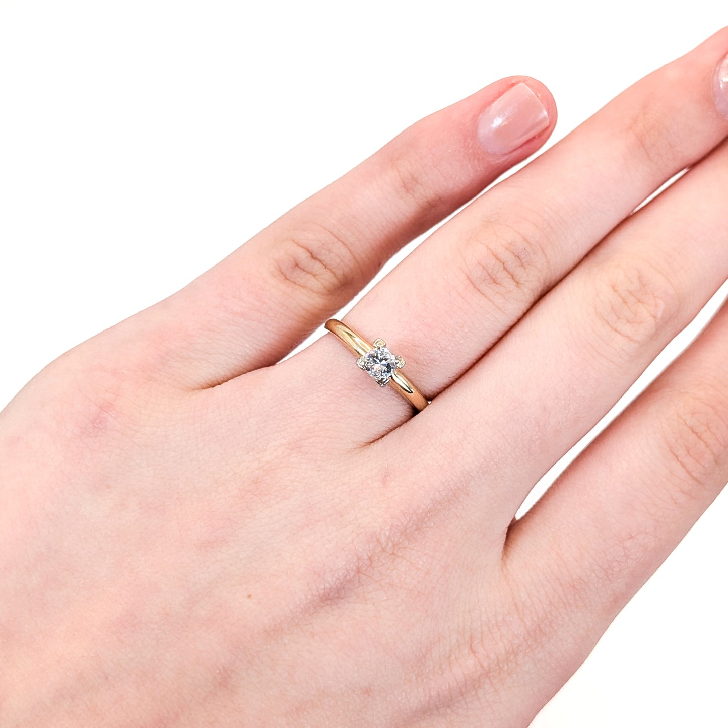 Vintage 14K Gold Diamond Solitaire Ring – Two-Tone Setting