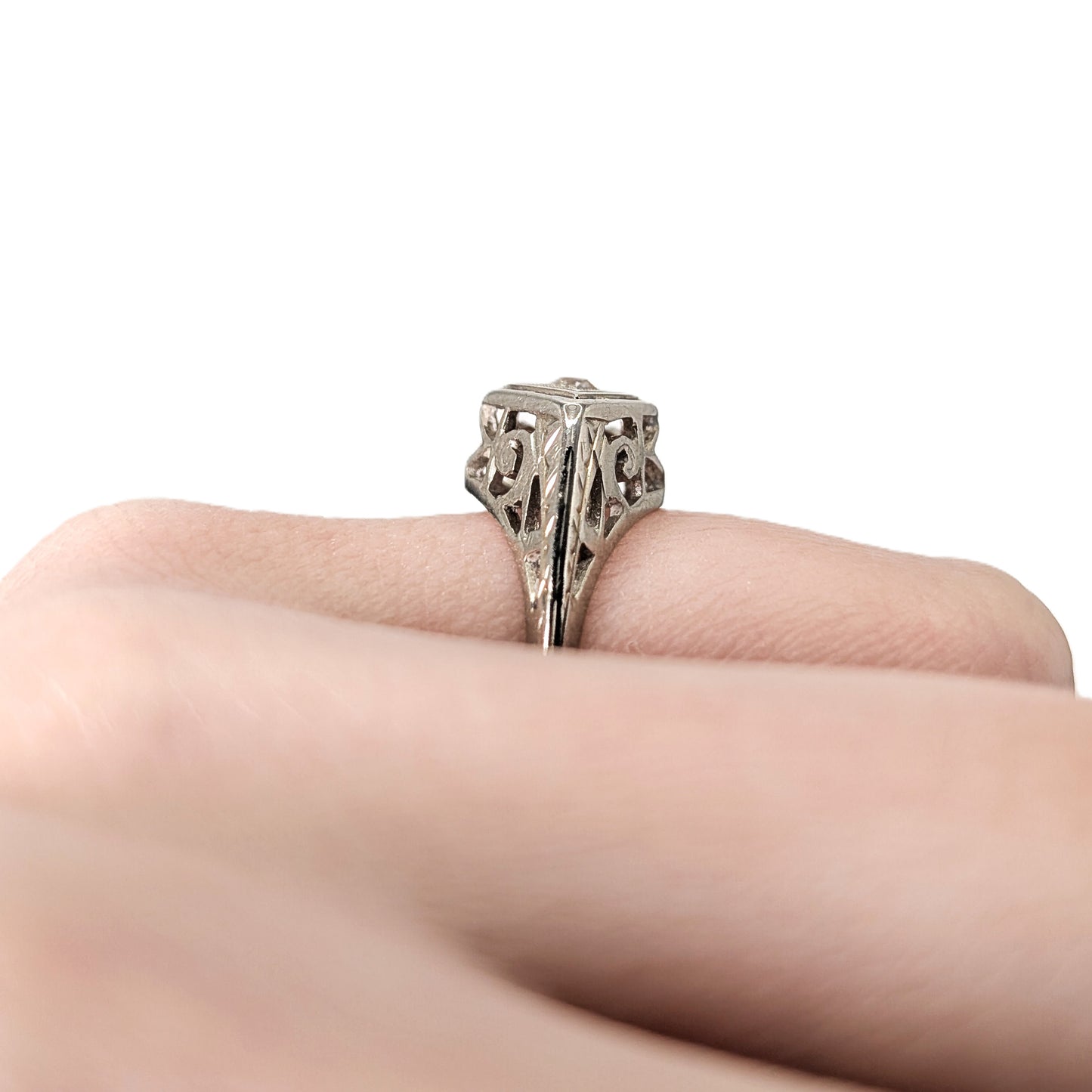 Antique 18K White Gold Old Mine Cut Diamond Ring