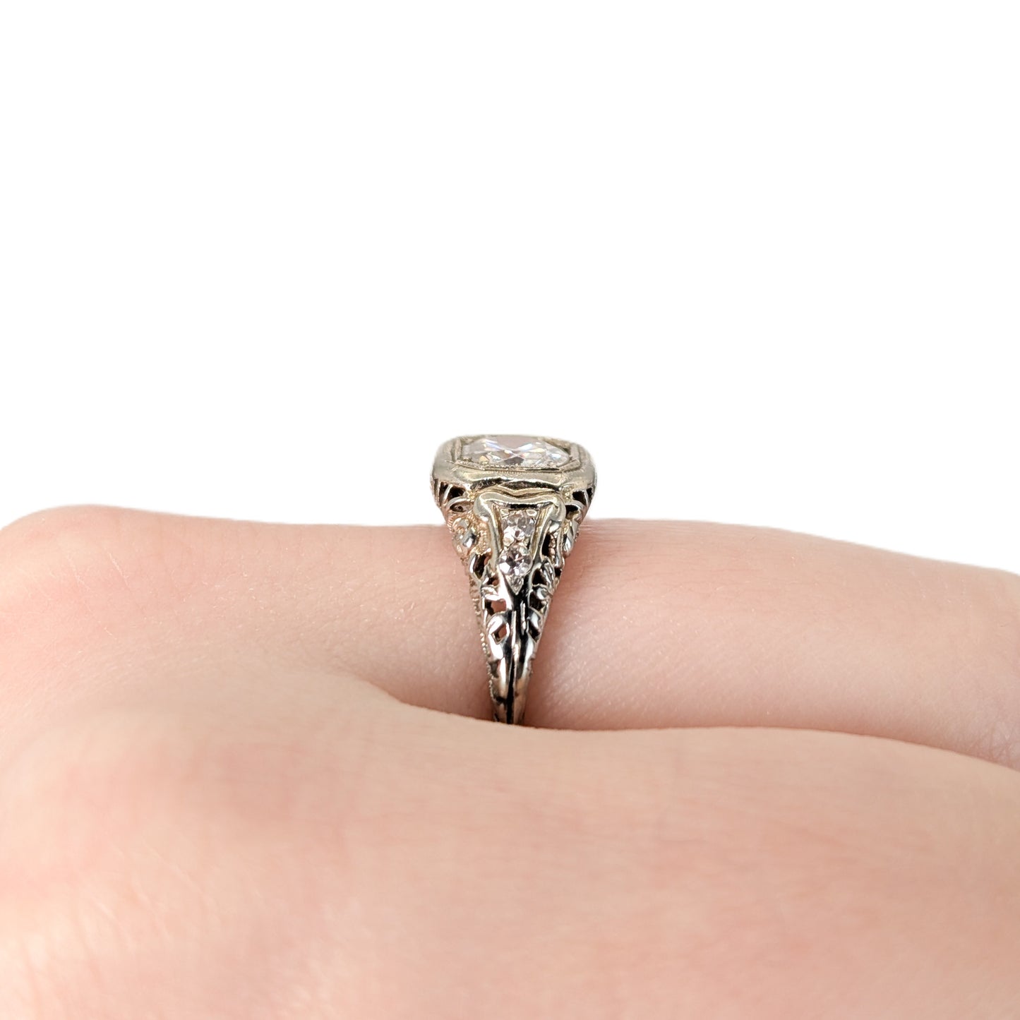 Antique Art Deco 18K White Gold Old European Cut Diamond Ring