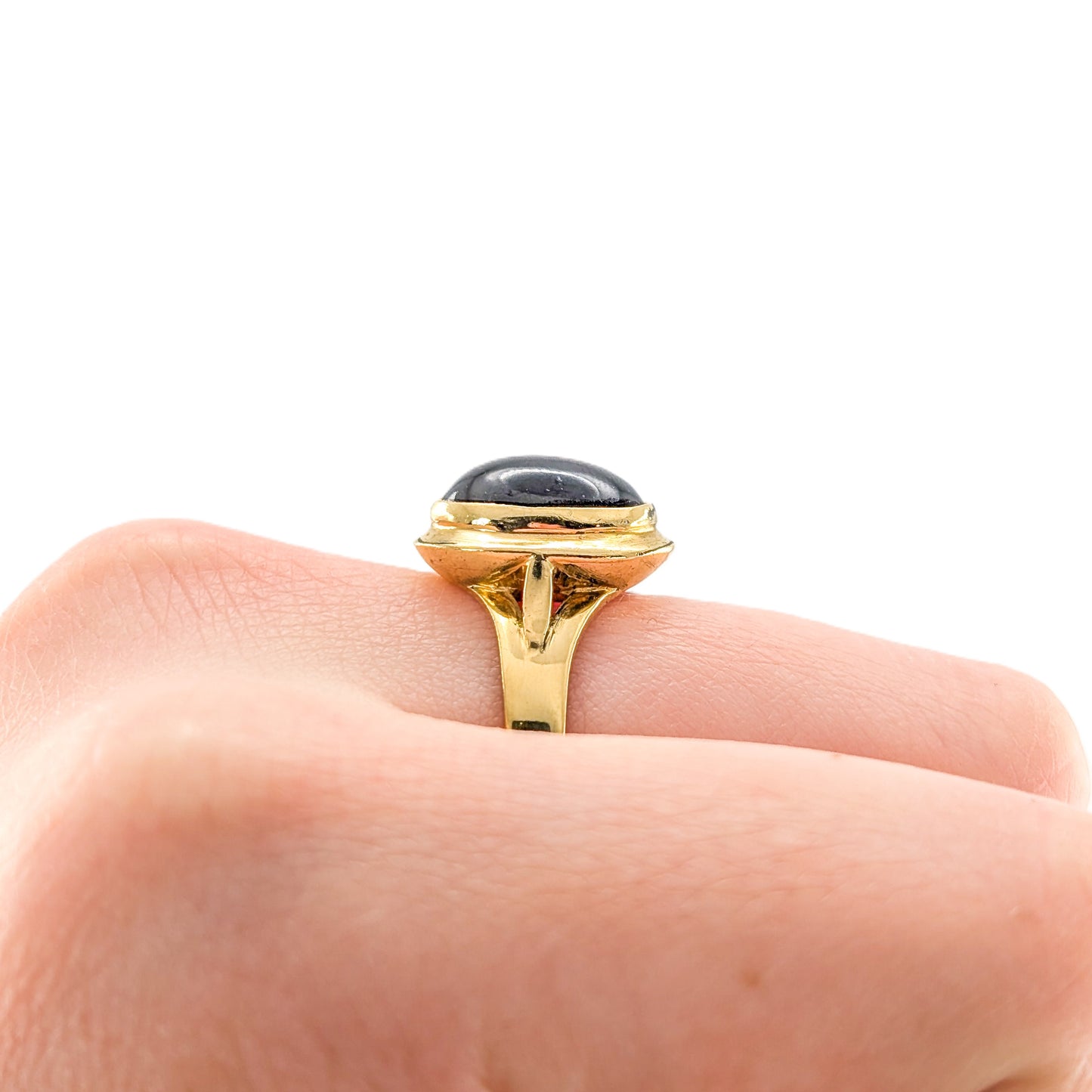 Vintage 18K Gold Large Oval Pink Tourmaline Cabochon Ring