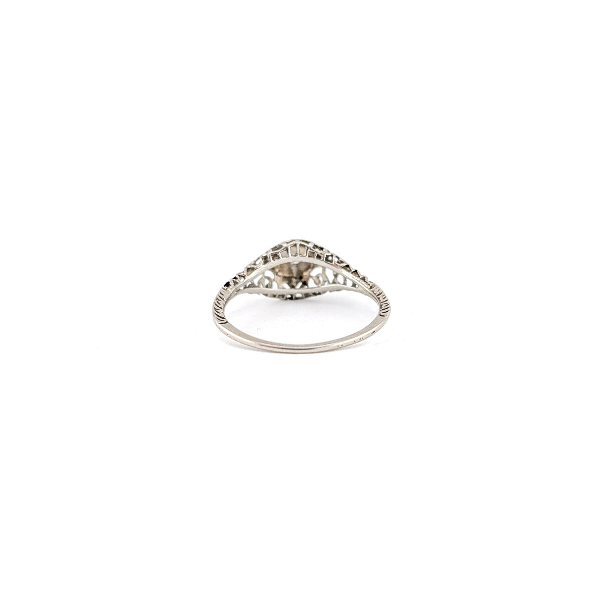 Antique 18K White Gold Diamond Filigree Ring – Delicate Openwork Solitaire
