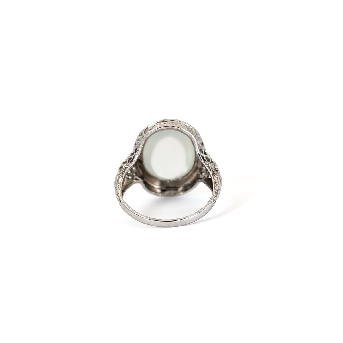 Art Deco 14K White Gold Moonstone Filigree Ring