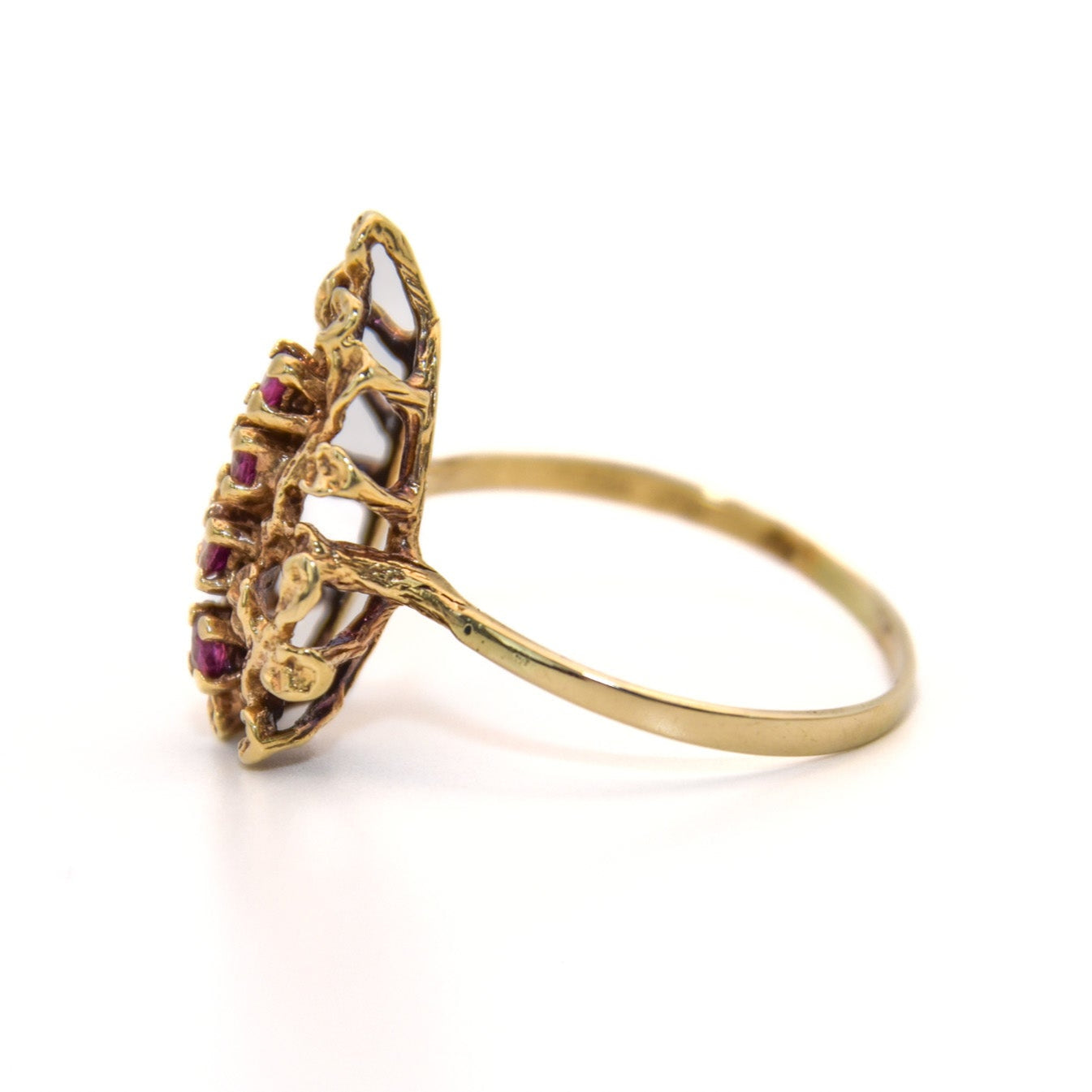 Vintage 14K Gold Ruby Vine Floral Ring