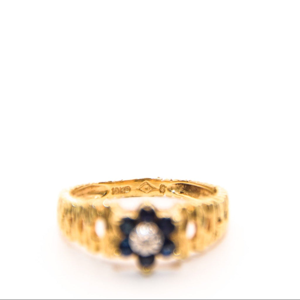 Vintage 10K Sapphire Floral Ring
