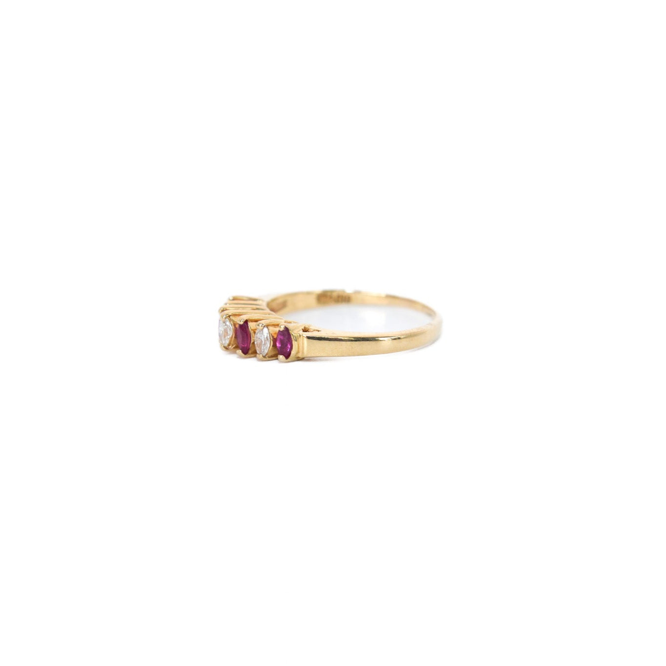 Beautiful 14k Gold Ruby and Diamond Ring