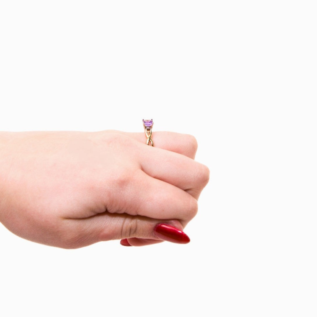 Vintage Amethyst Ring in 14k Gold