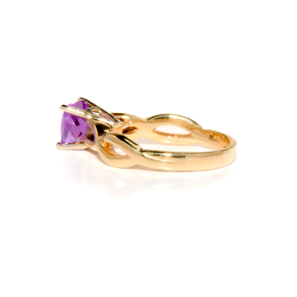 Vintage Amethyst Ring in 14k Gold