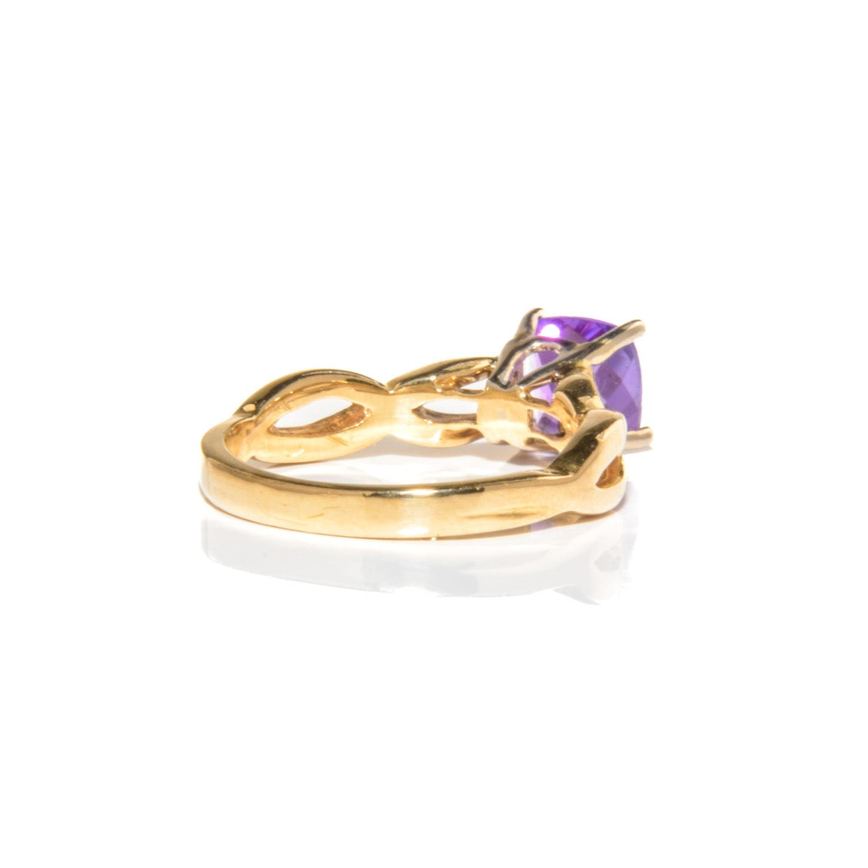 Vintage Amethyst Ring in 14k Gold