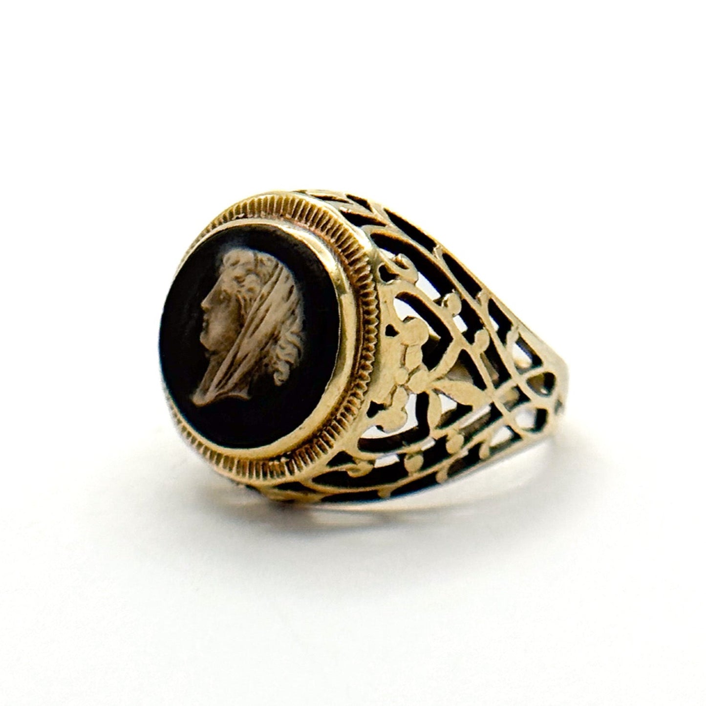 Antique 14K Black Stone Cameo Ring with Filigree