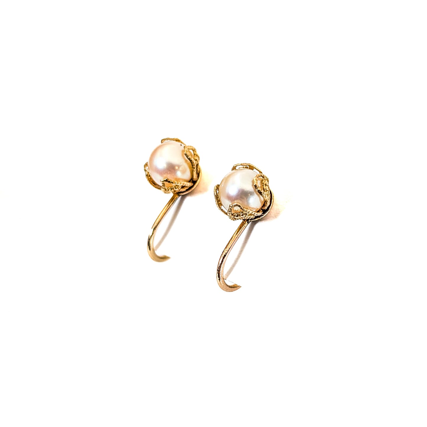 14K Yellow Gold Cultured Pearl Screw Back Earrings – Retro 1940s Jewelry