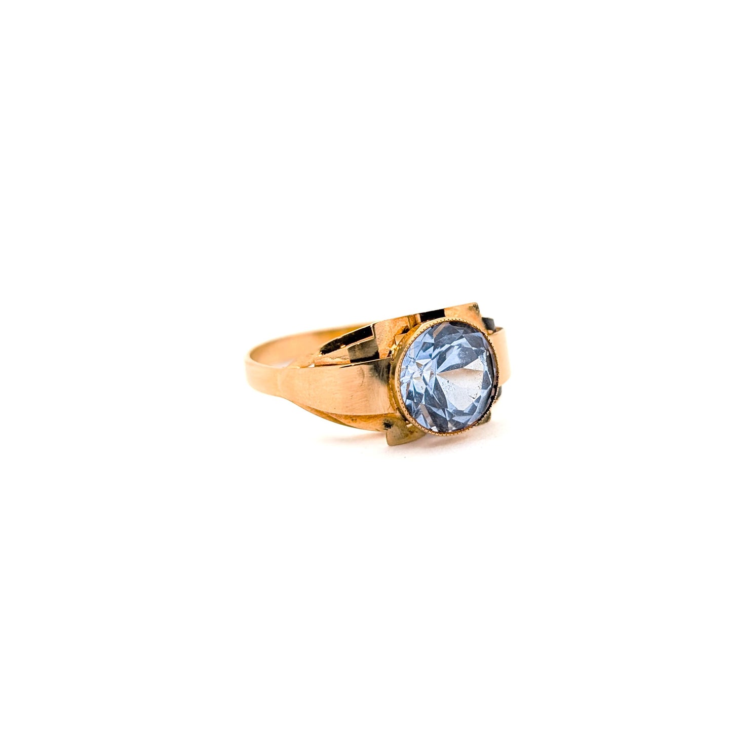 Vintage 18K Gold Blue Spinel Statement Ring