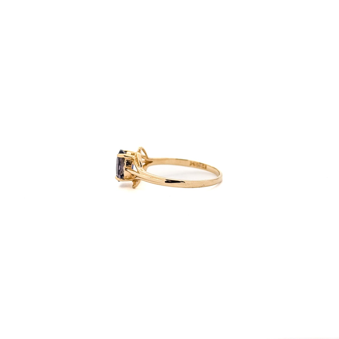 Vintage 14K Yellow Gold Iolite Ring - Enchanting Mid-Century Rarity