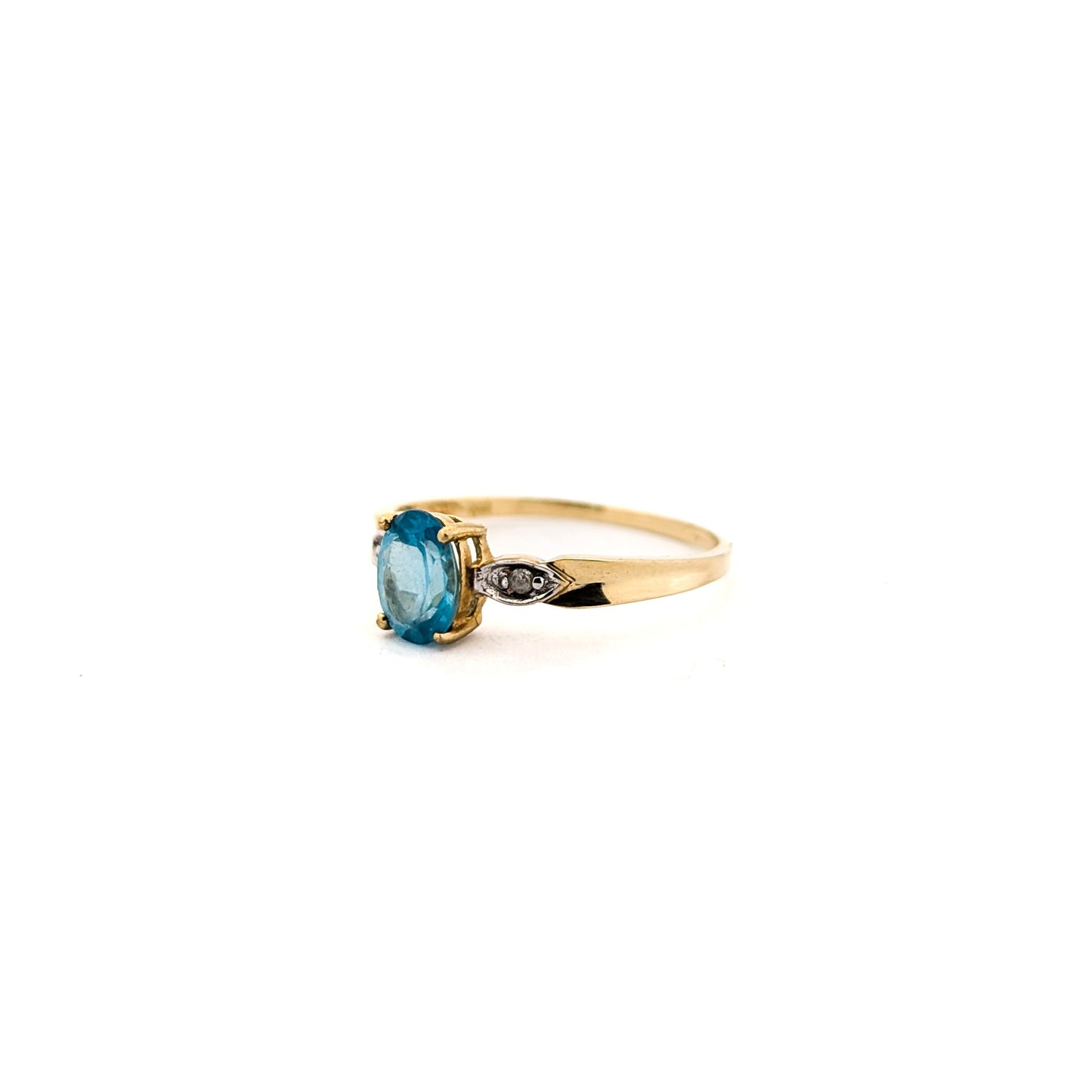 Vintage 10K Yellow Gold Apatite Ring with Diamond Accents