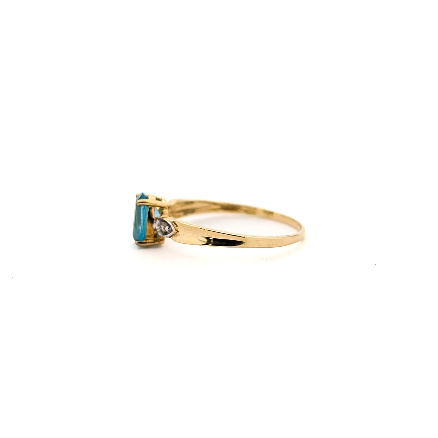 Vintage 10K Yellow Gold Apatite Ring with Diamond Accents