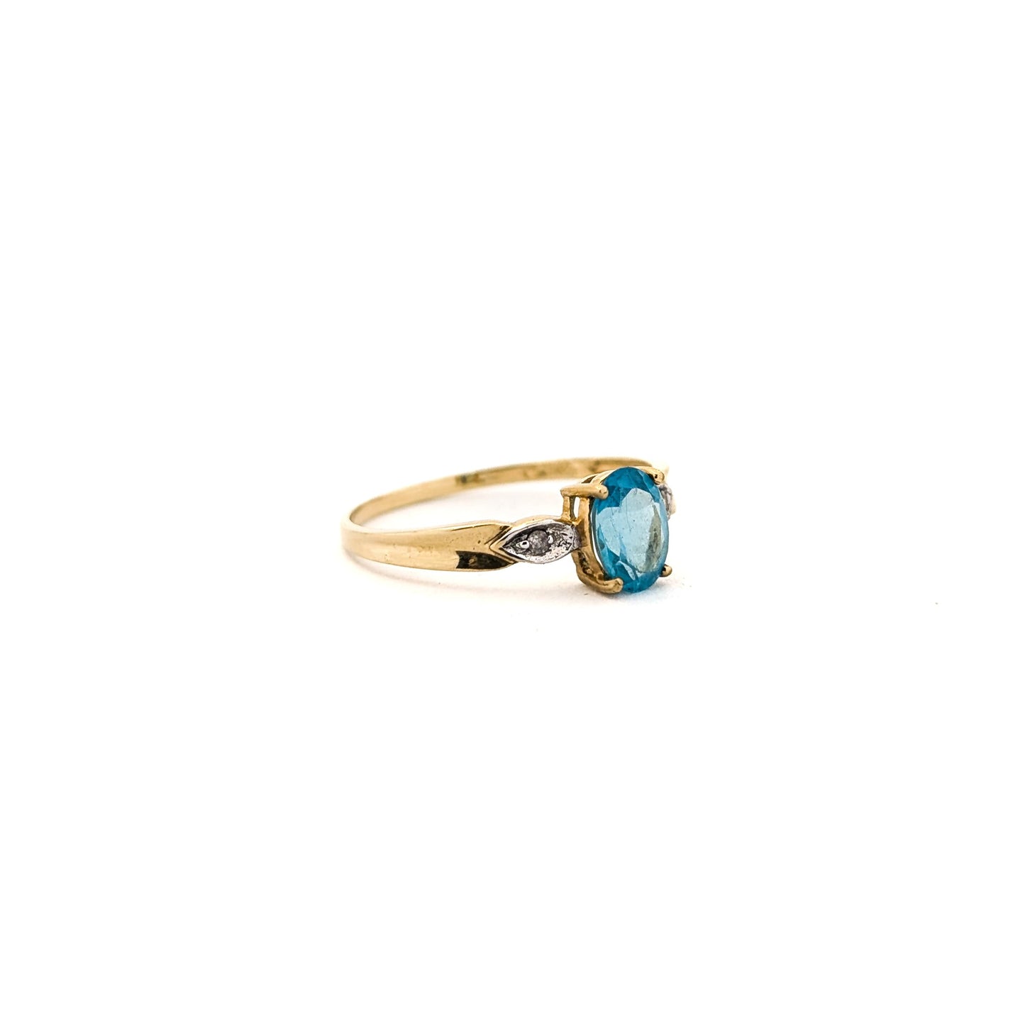 Vintage 10K Yellow Gold Apatite Ring with Diamond Accents