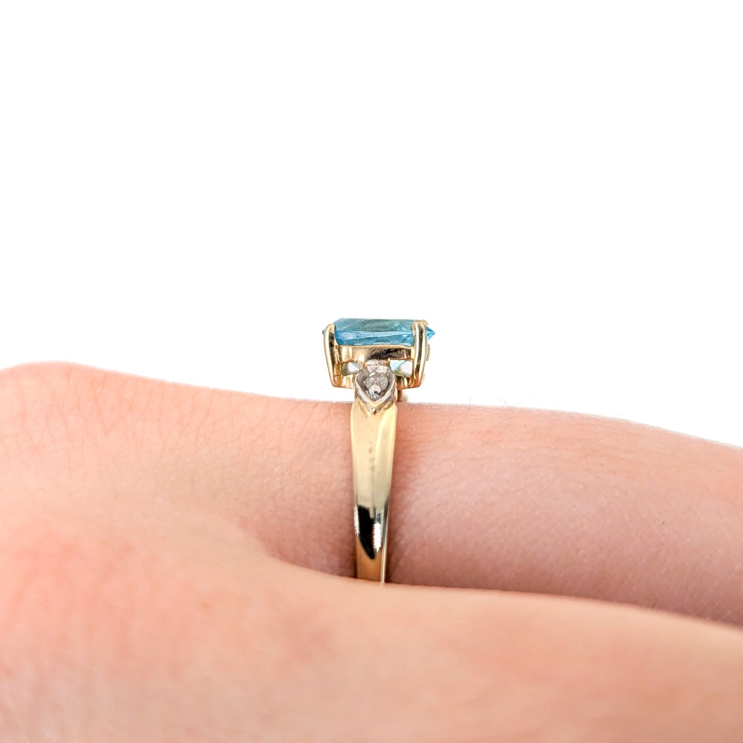 Vintage 10K Yellow Gold Apatite Ring with Diamond Accents