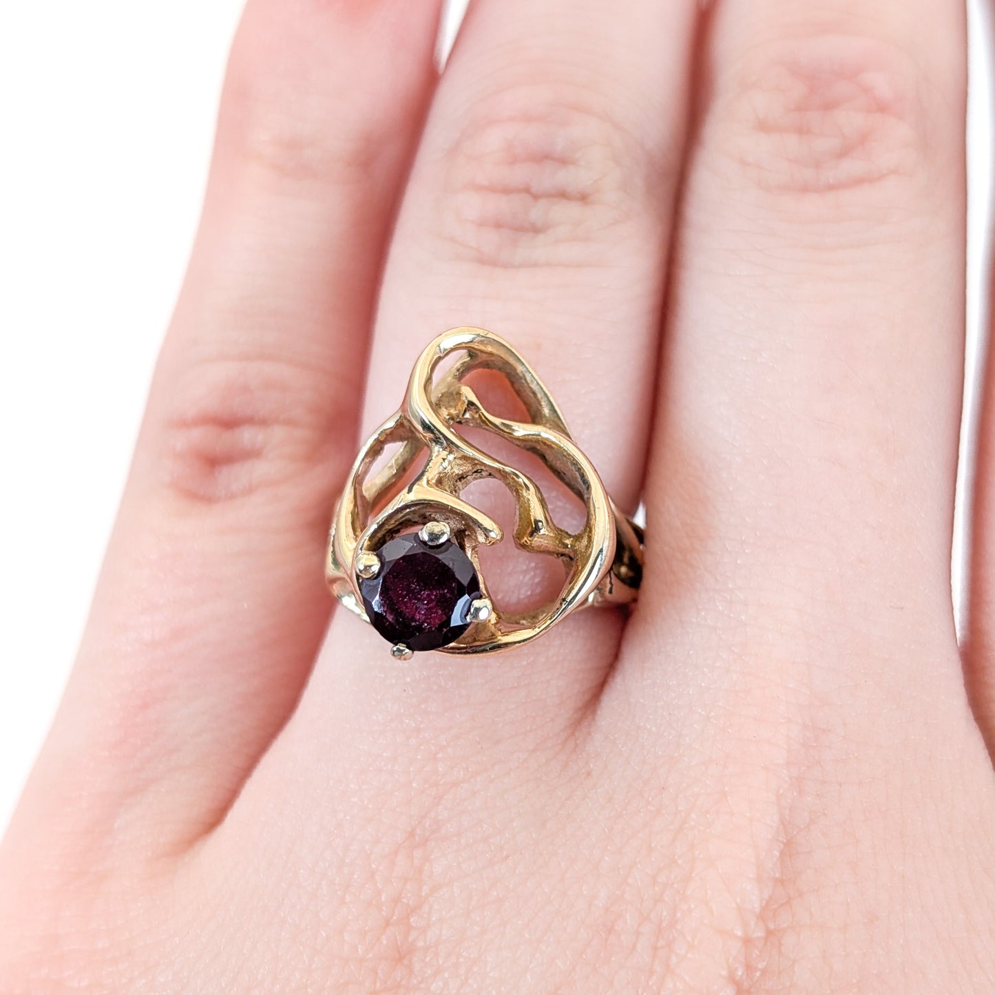 Vintage Brutalist 14K Gold Garnet Ring