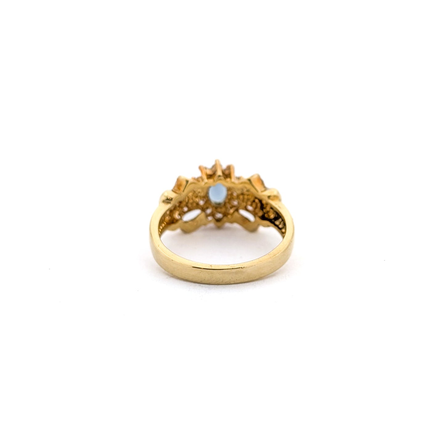 Vintage 18K Gold Aquamarine & Diamond Ring