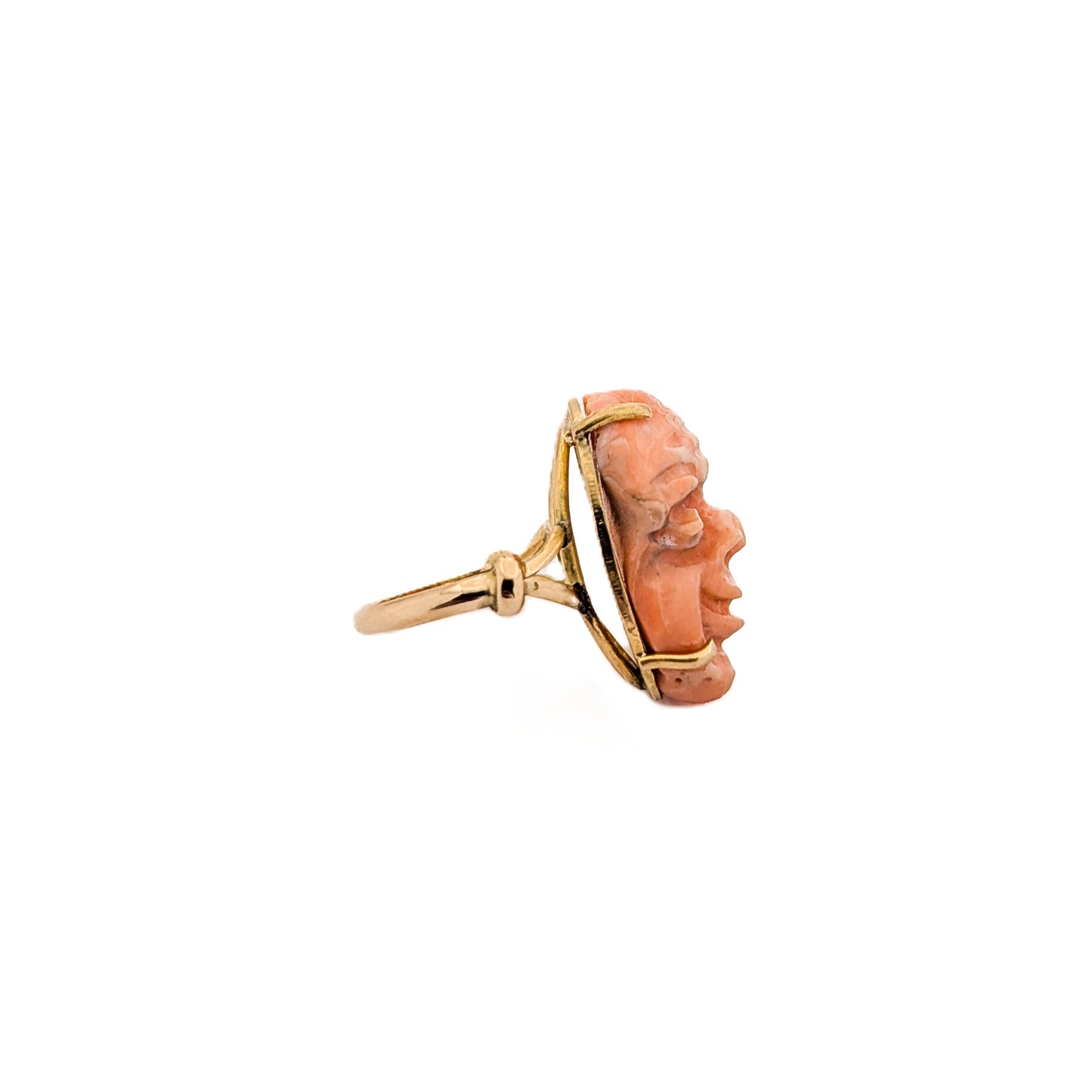 Antique 14K Yellow Gold Carved Coral Cameo Ring - Exquisite Taishō era Masterpiece