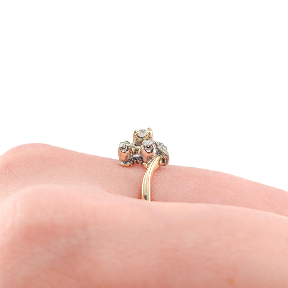 Vintage Retro 14K White & Yellow Gold Diamond Floral Ring
