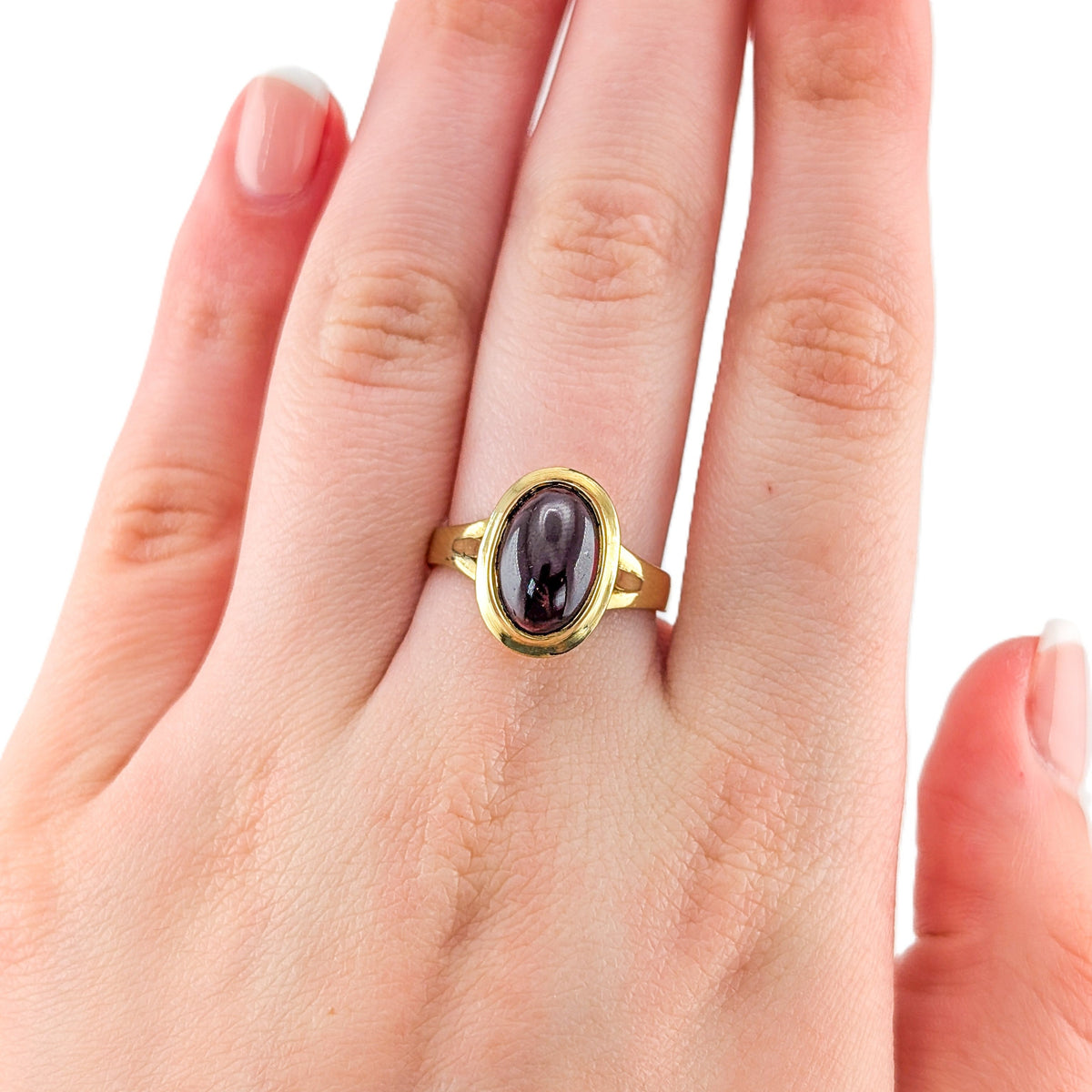 Vintage 18K Gold Large Oval Deep Pink Tourmaline Cabochon Ring