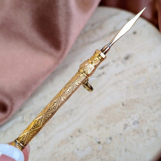 Victorian 14K Gold Retractable Antique Toothpick – Ornate Engraved Mechanical Design