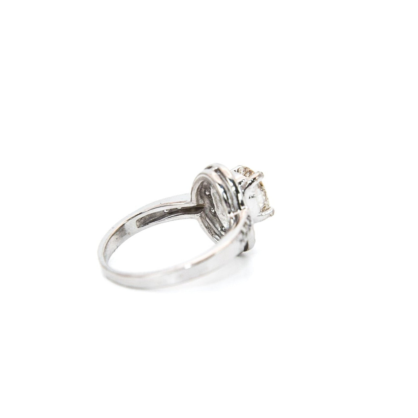 14K White Gold Diamond Engagement Ring With Diamond Halo – 0.70ct