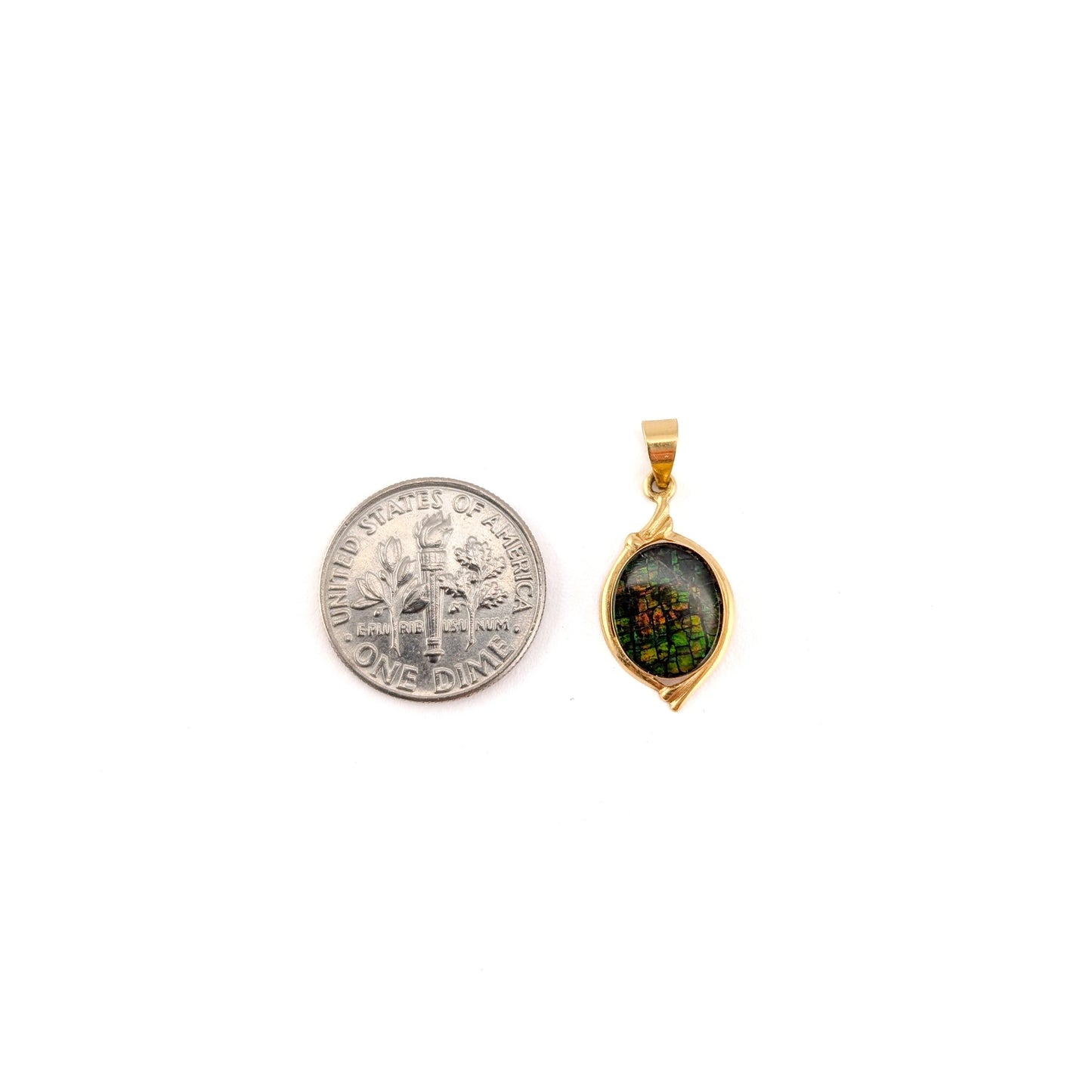 Vintage 18K Gold Natural Ammolite Pendant