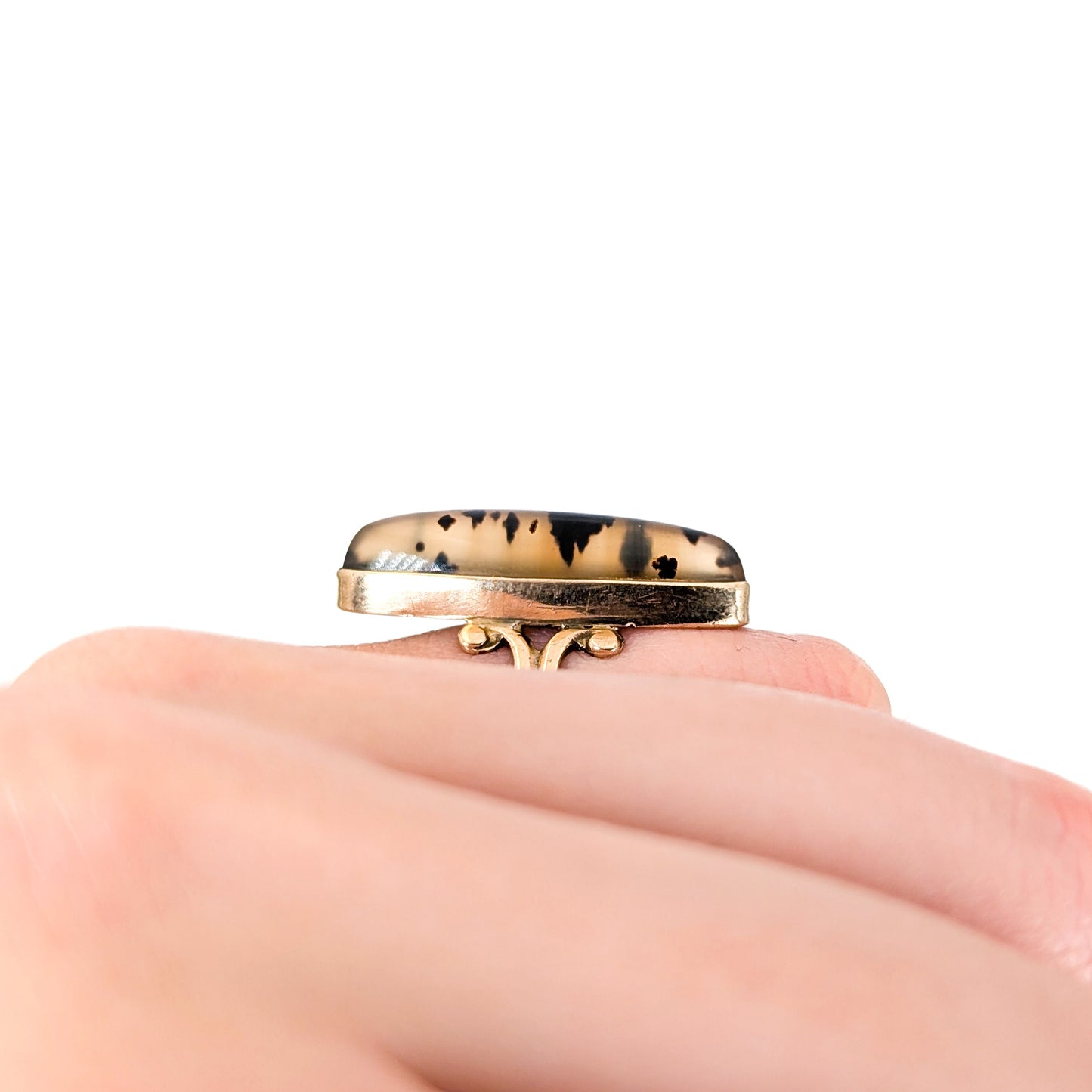 Vintage 10K Gold Moss Agate Navette Ring