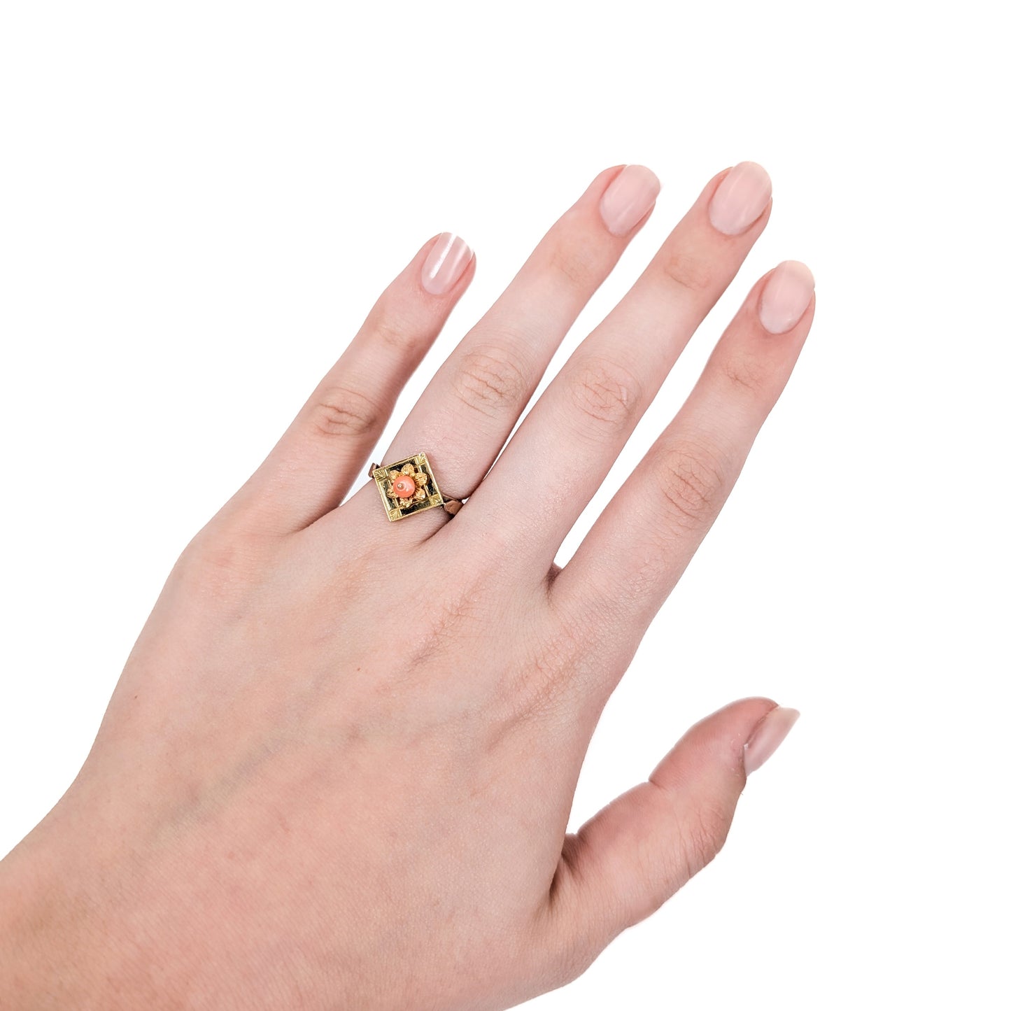 Vintage 14K Gold Coral Ring  —  Spinning Movement