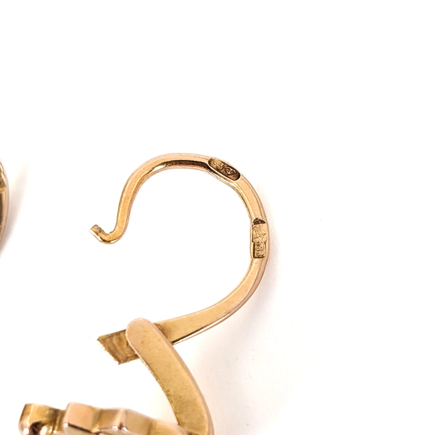 Vintage Soviet Era 14K Gold Star Leverback Earrings – Geometric Starburst Drops