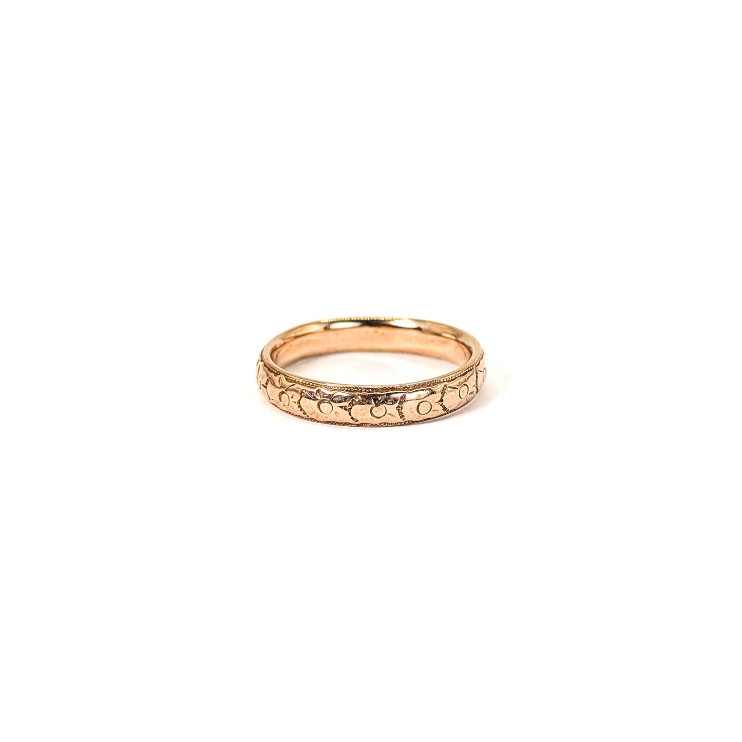 Antique 14K Gold Engraved Band Ring — 4.09g