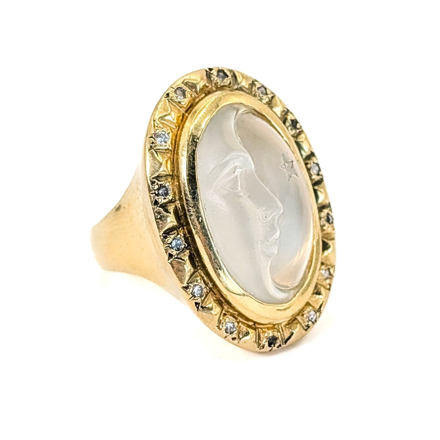 Vintage 18K Gold Carved Moonstone & Diamond Ring – 27.83g