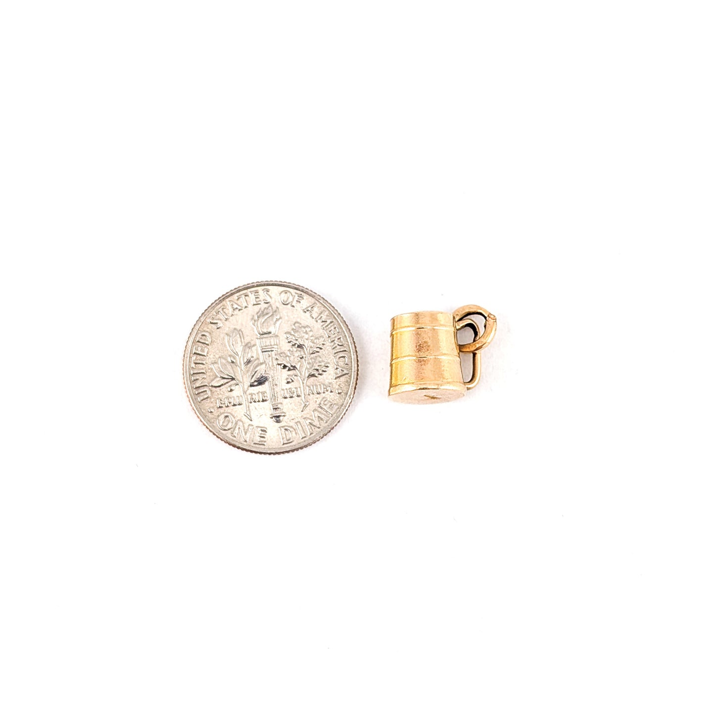 Vintage 9K Gold Cup Charm – 3D Tankard Style Pendant