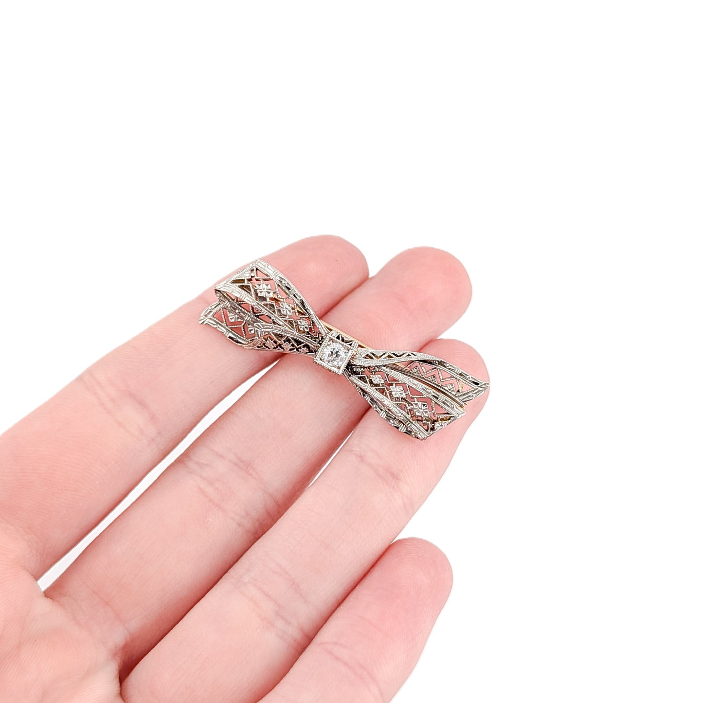Antique Art Deco 14K Two Tone Gold Old Euro Diamond Bow Brooch – Filigree Openwork