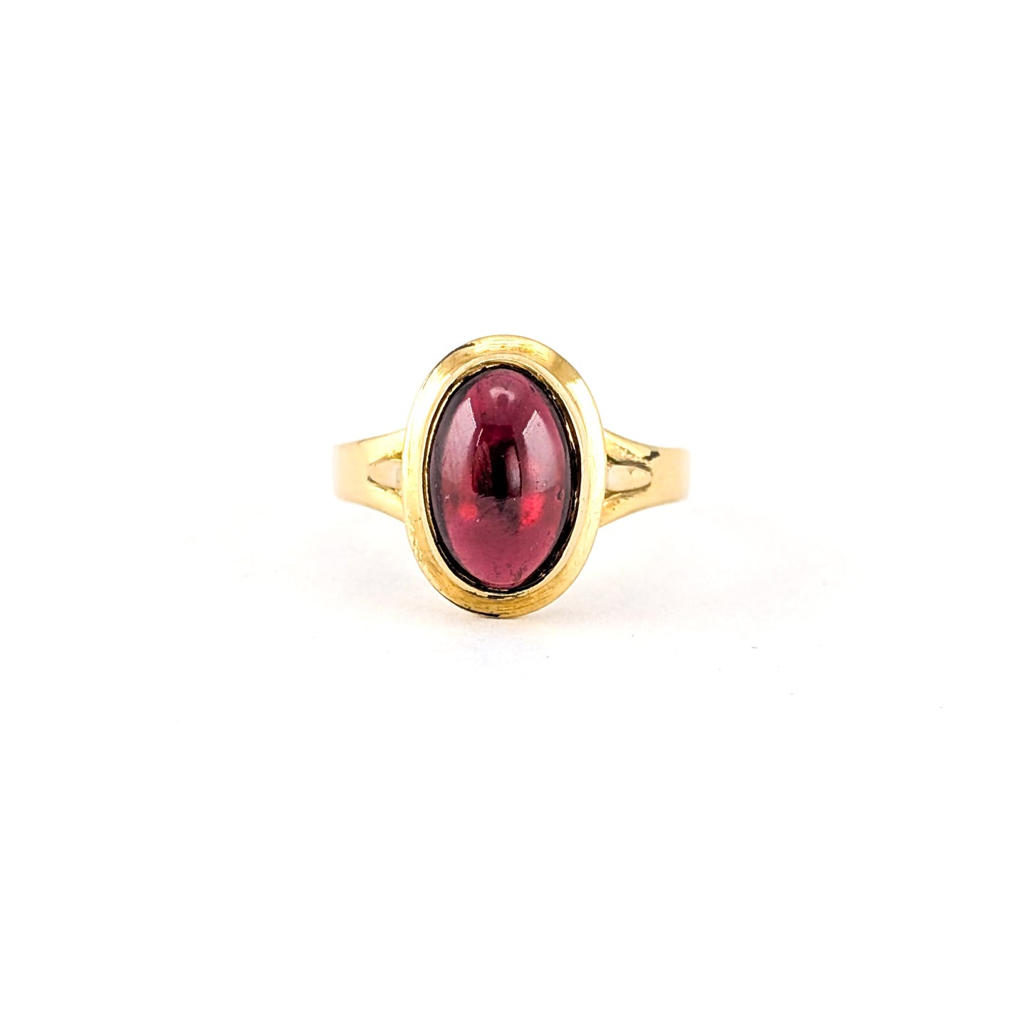 Vintage 18K Gold Large Oval Pink Tourmaline Cabochon Ring