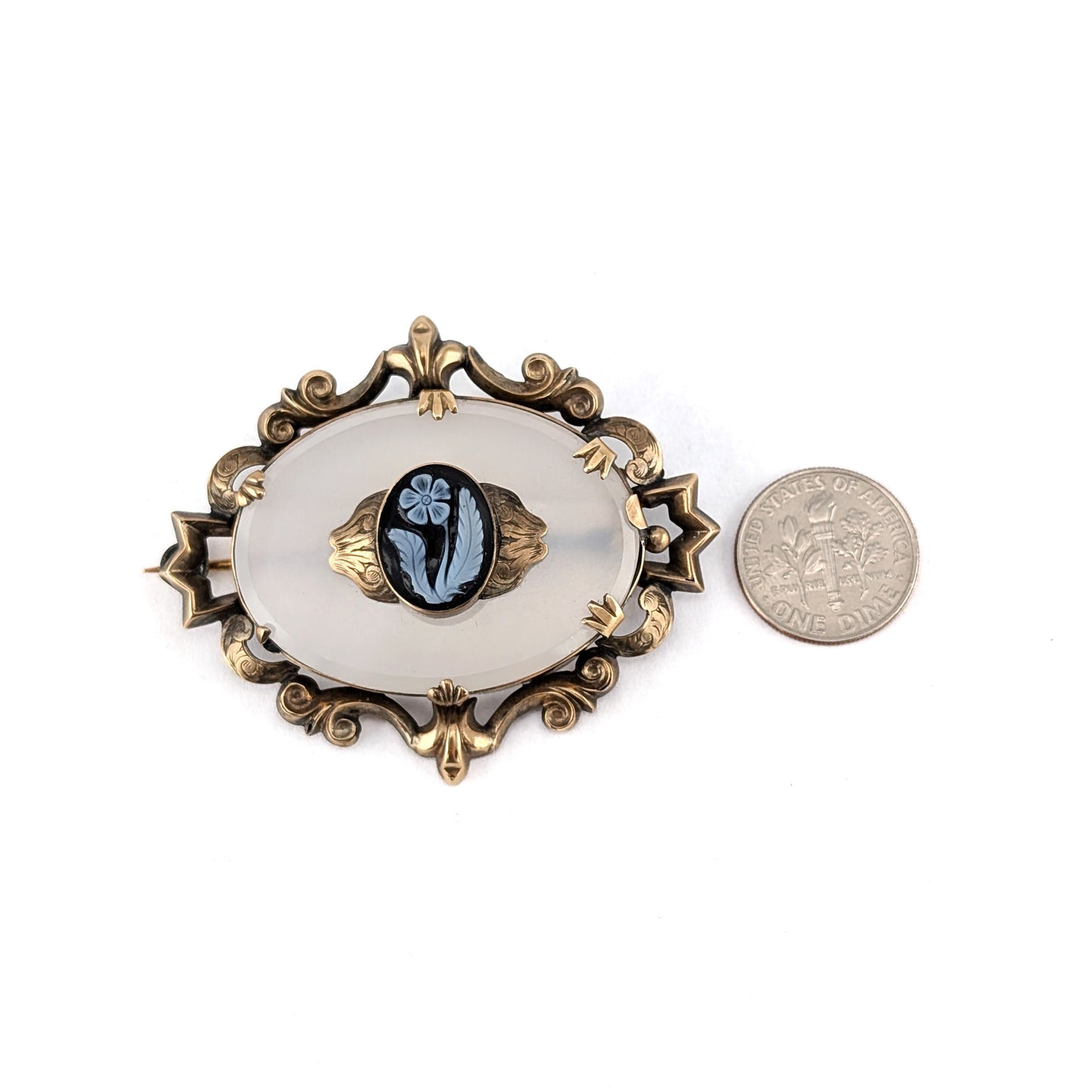 Antique 10K Gold Chalcedony & Agate Cameo Mourning Brooch – Victorian Hardstone Floral Brooch