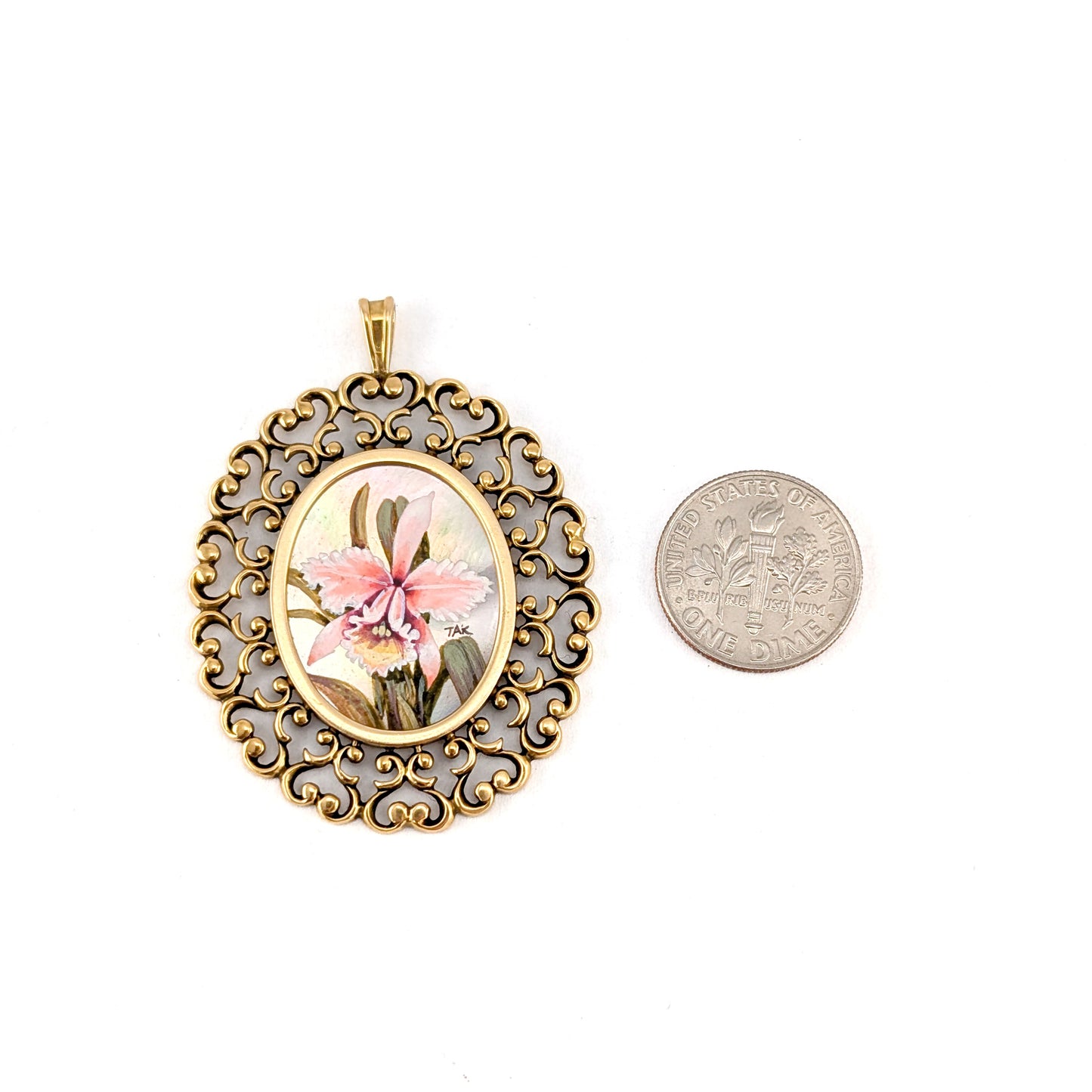 Vintage 14K Gold Filigree Pendant with Hand-Painted Orchid on Mother of Pearl – Signed “TAK,” Attributed to Hawaiian Studio, 1986