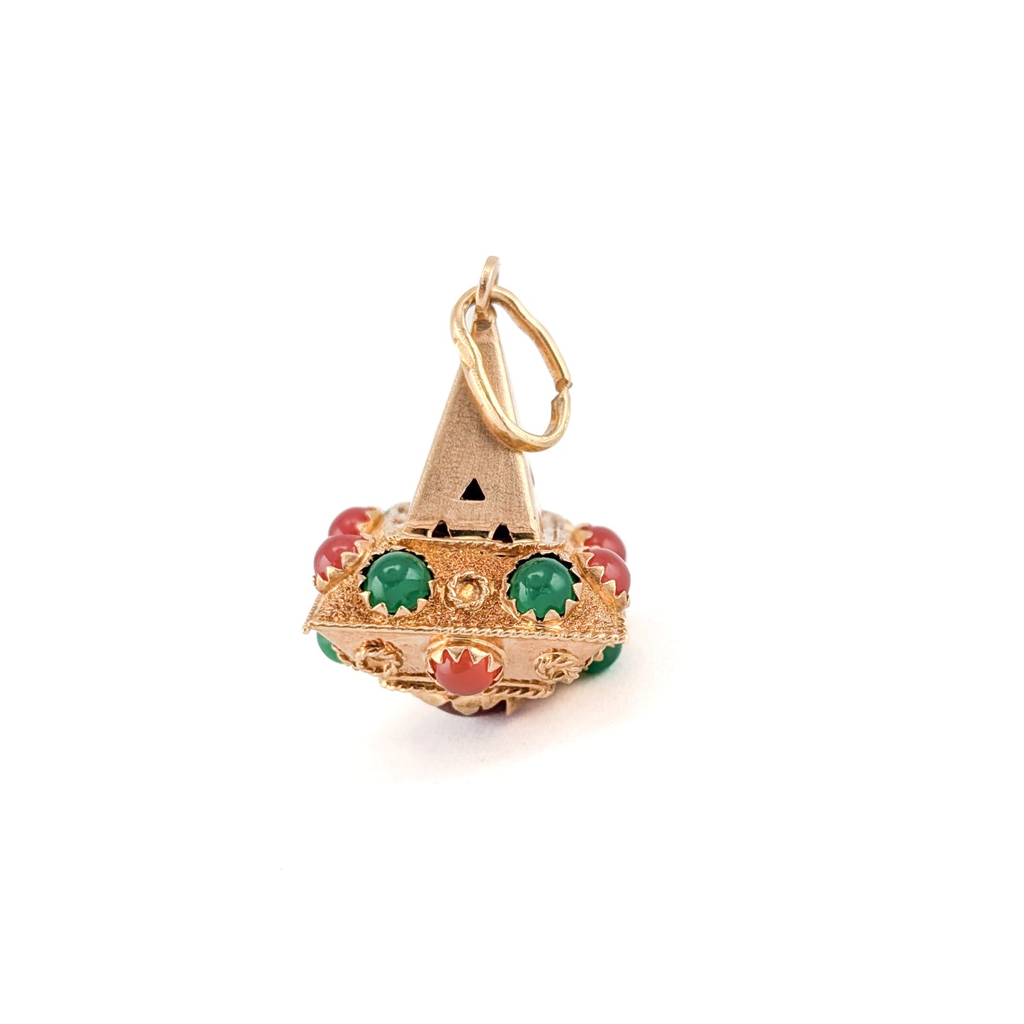 Vintage 18K Gold Pendant with Carnelian & Aventurine – Etruscan Revival