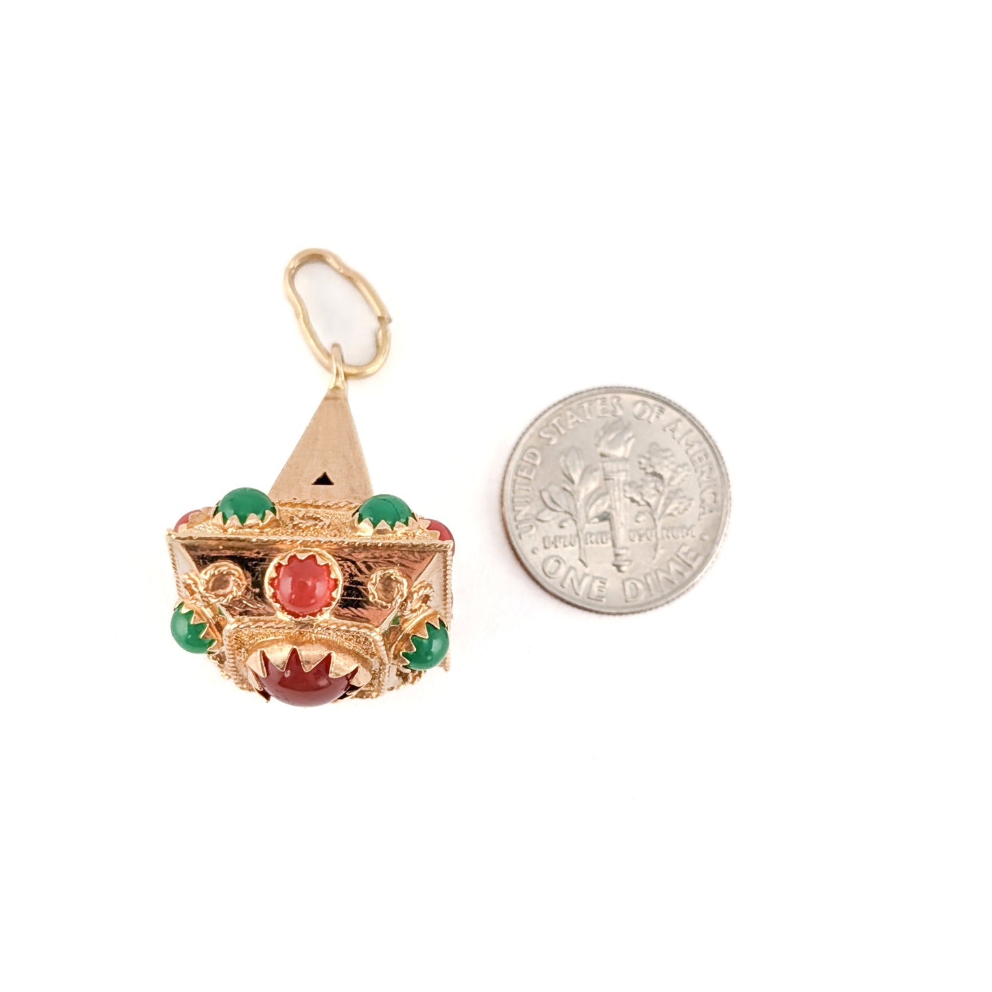 Vintage 18K Gold Pendant with Carnelian & Aventurine – Etruscan Revival