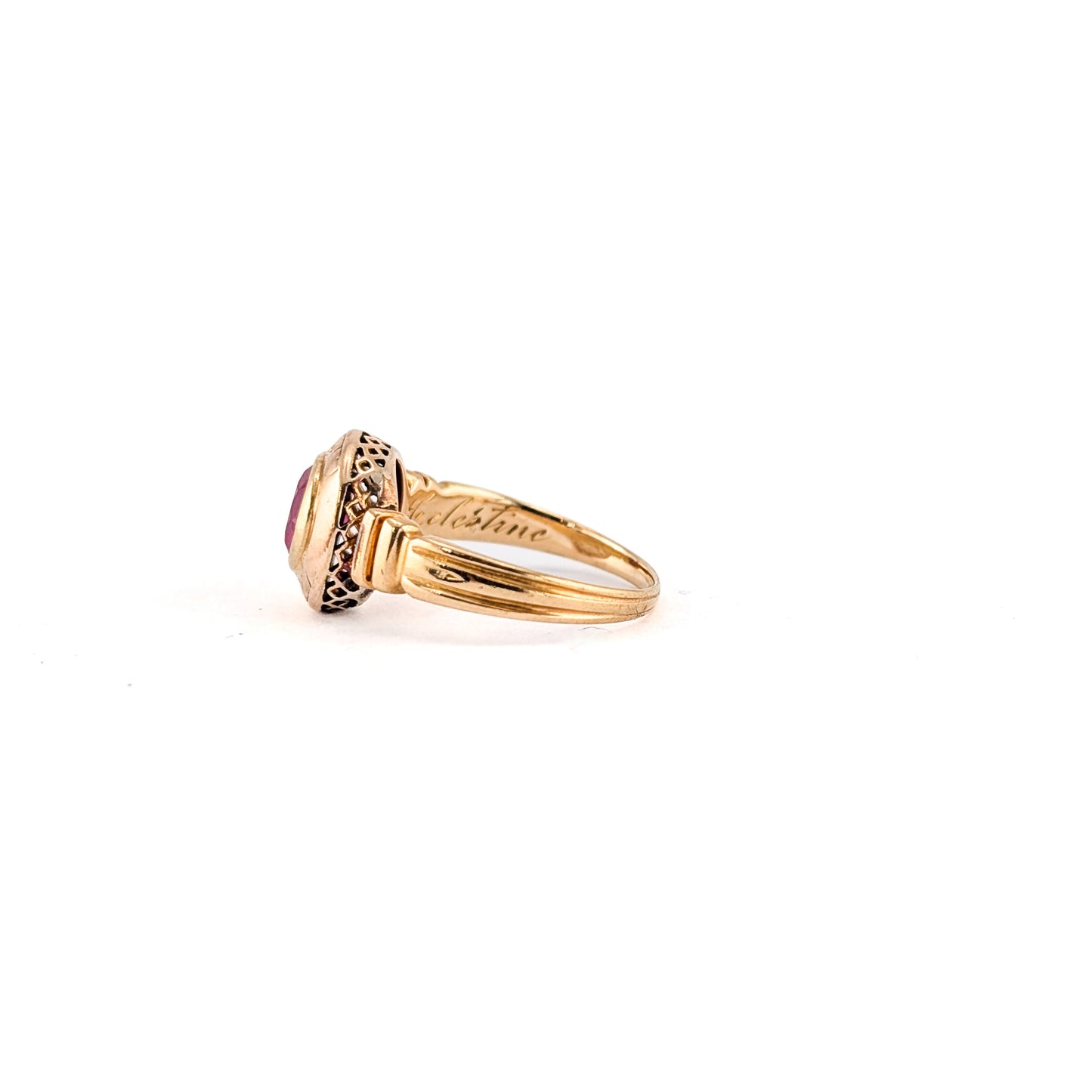 Vintage 14K Gold Ruby Ring – Bezel Set Oval Ruby with Ornate Shoulders