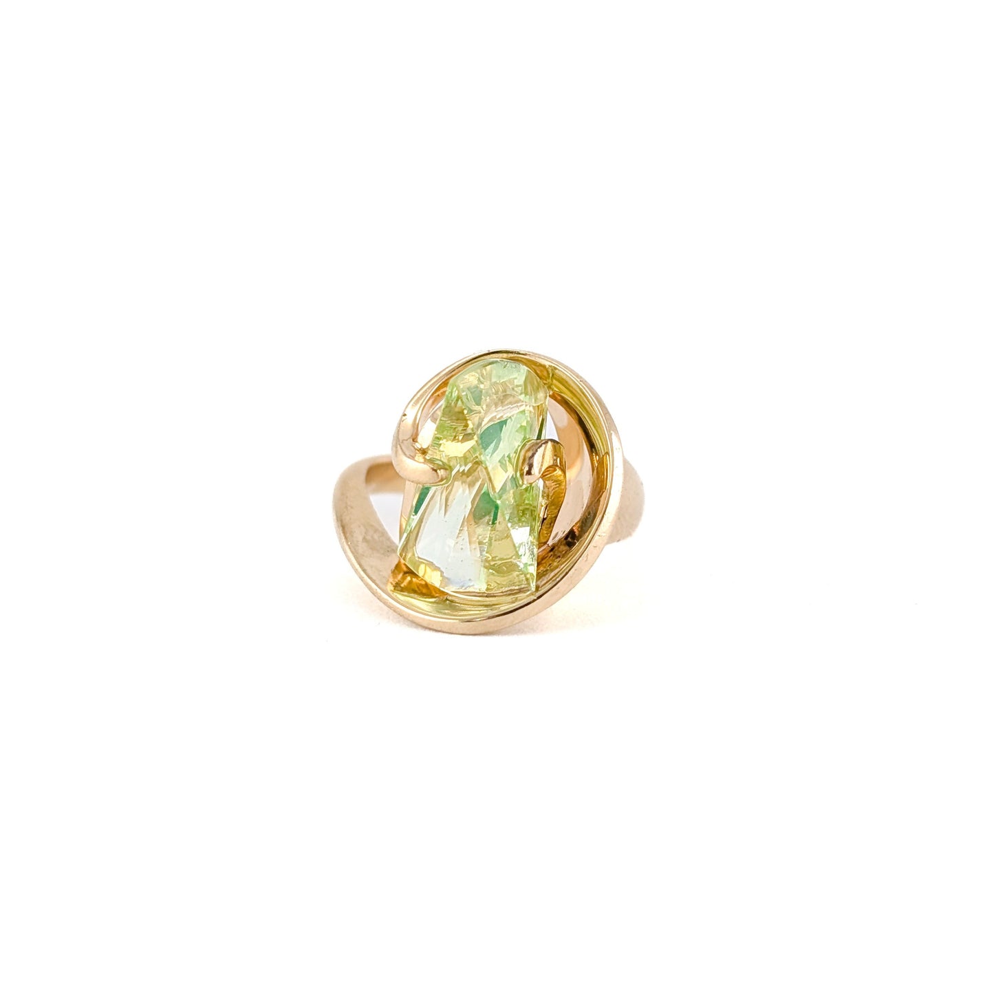 Vintage Strell 14K Gold Lighthouse Lens Ring – Faceted Uranium Glass / Synthetic Spinel, Modernist Design