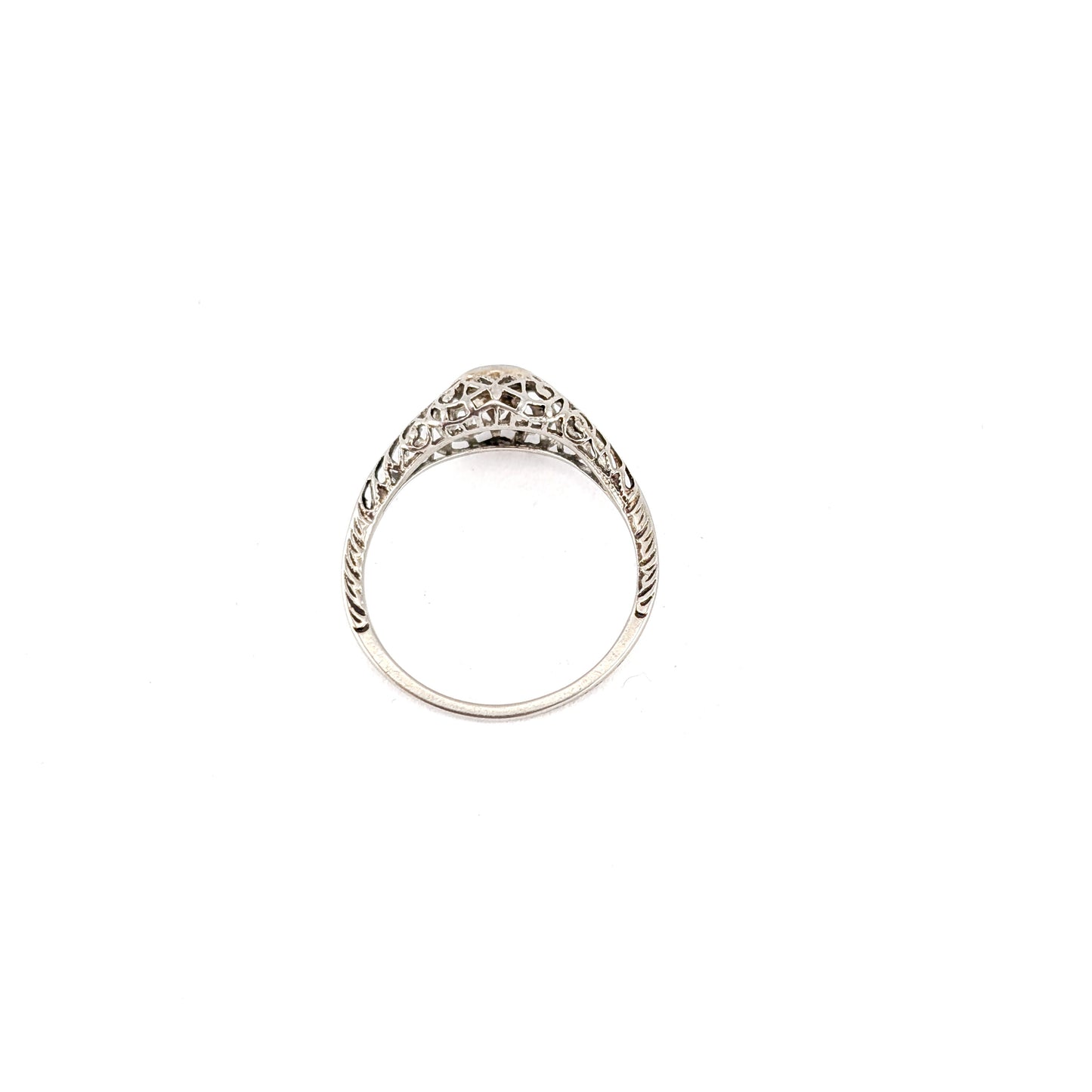 Antique 18K White Gold Diamond Filigree Ring – Delicate Openwork Solitaire