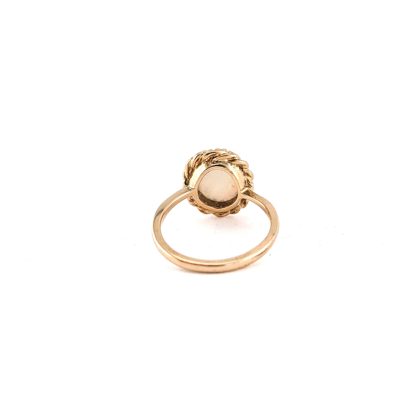 Vintage 14K Gold Oval Opal Cabochon Ring
