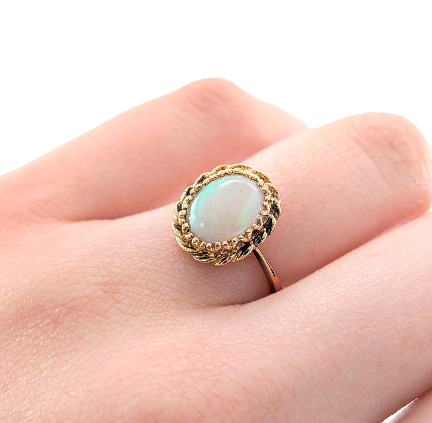 Vintage 14K Gold Oval Opal Cabochon Ring