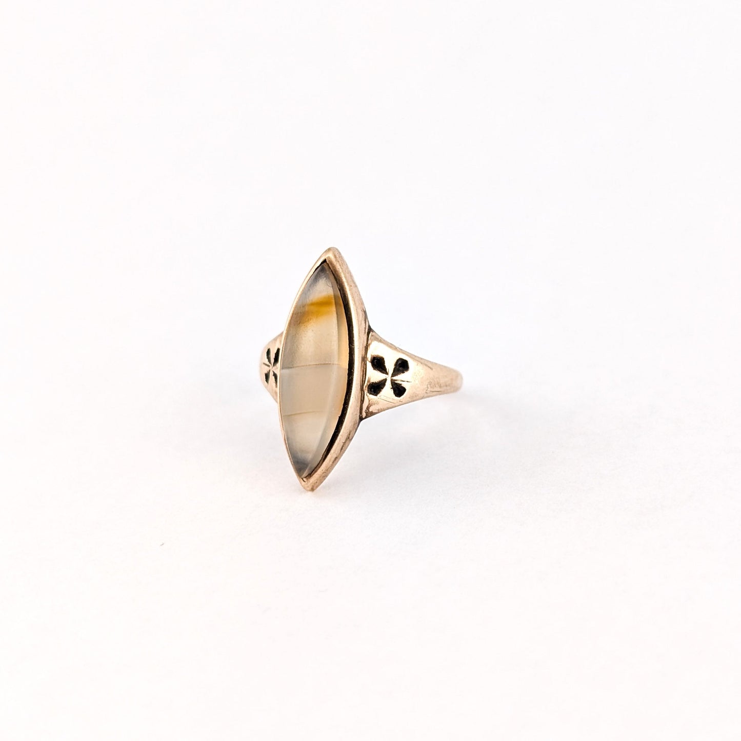 Antique 10K Gold Banded Agate Navette Ring