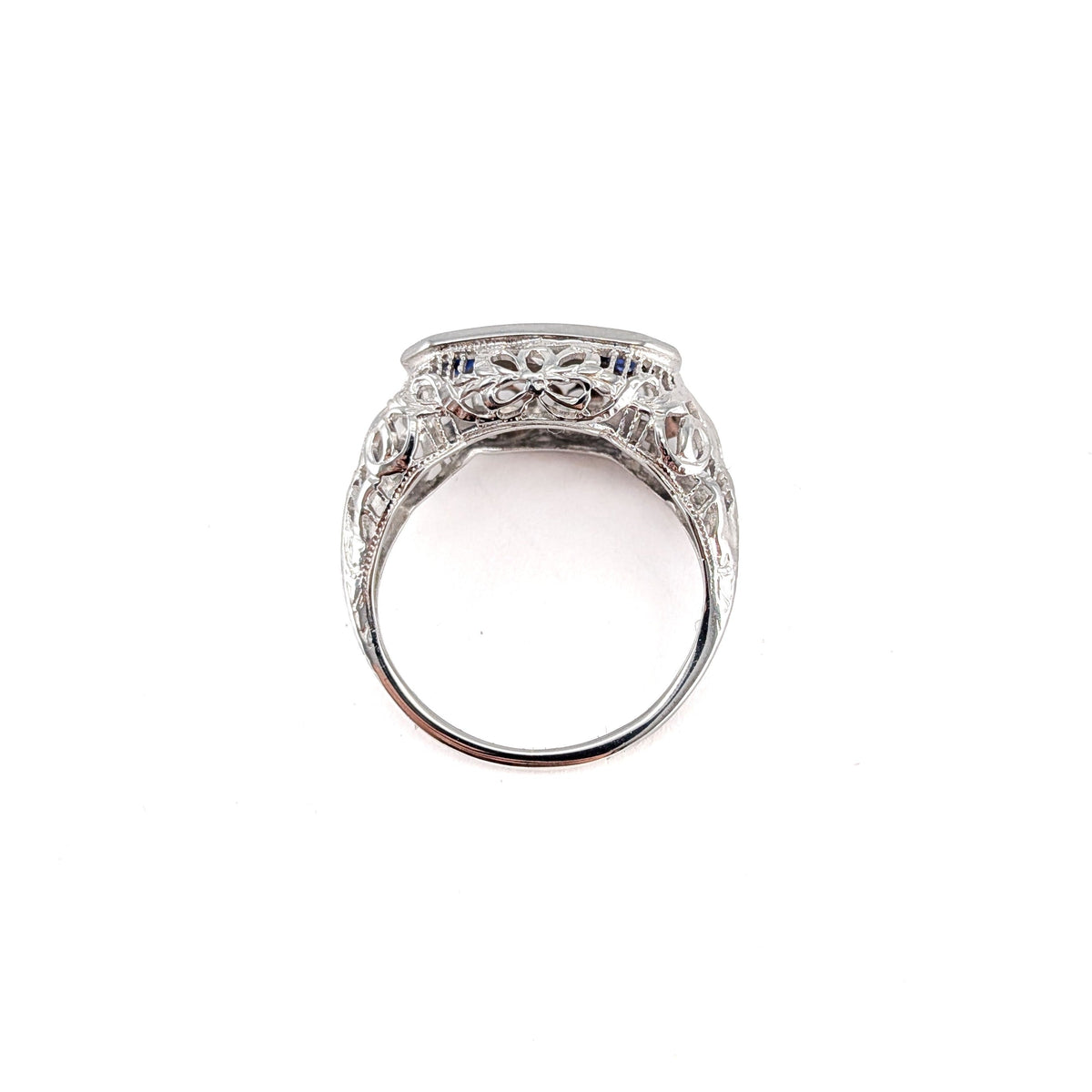 Antique Art Deco 18K White Gold Diamond & Synthetic Sapphire Filigree Ring