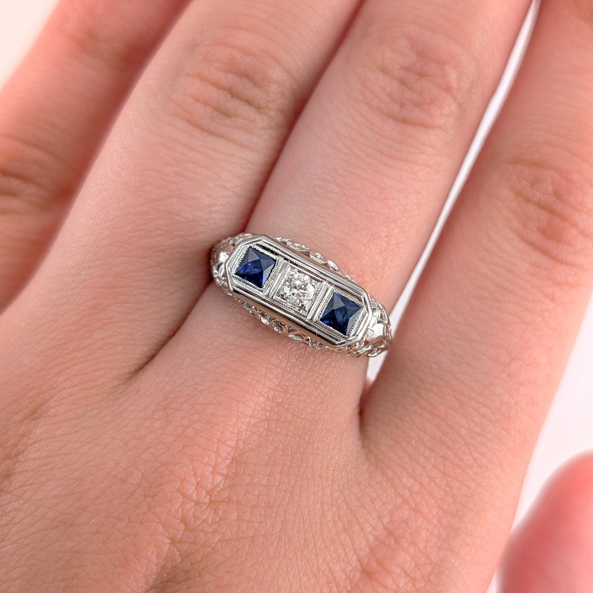 Antique Art Deco 18K White Gold Diamond & Synthetic Sapphire Filigree Ring