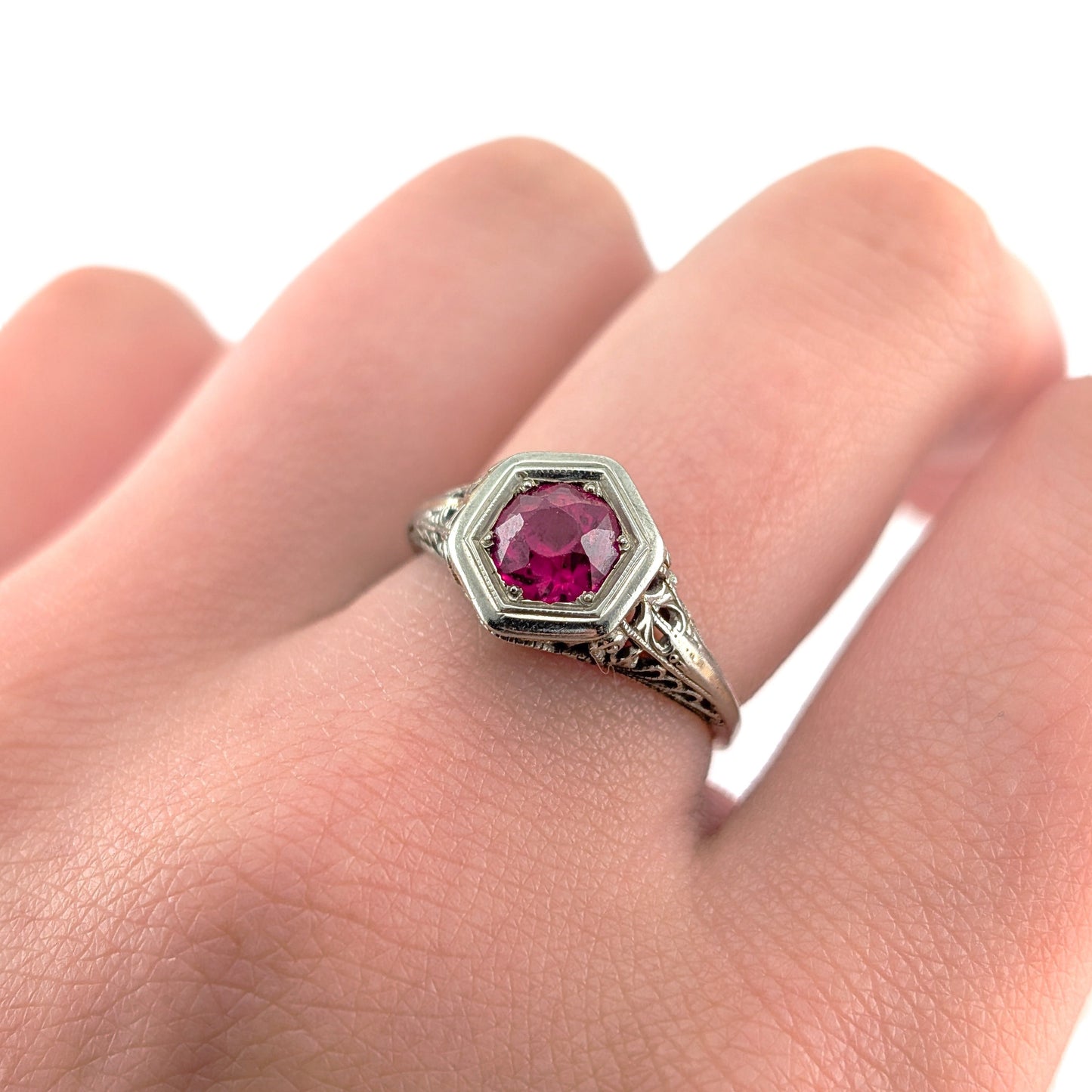 Antique Art Deco 18K White Gold Synthetic Ruby Filigree Ring