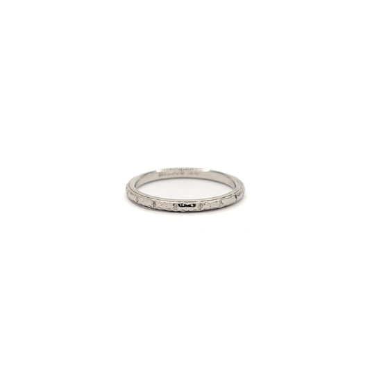 Antique Art Deco Belais 18K White Gold Engraved Band